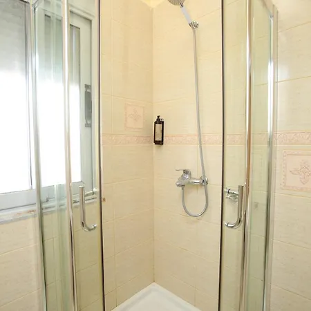 Fm 3 Apartment