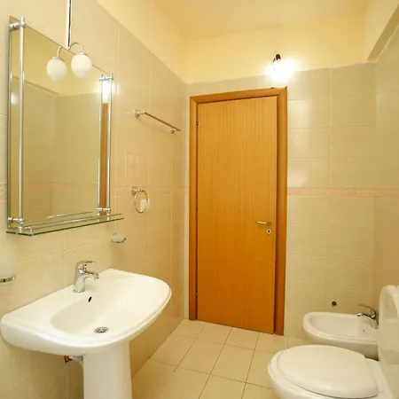 Fm 3 Apartment Vlore