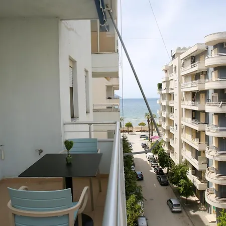 Fm 3 Apartment