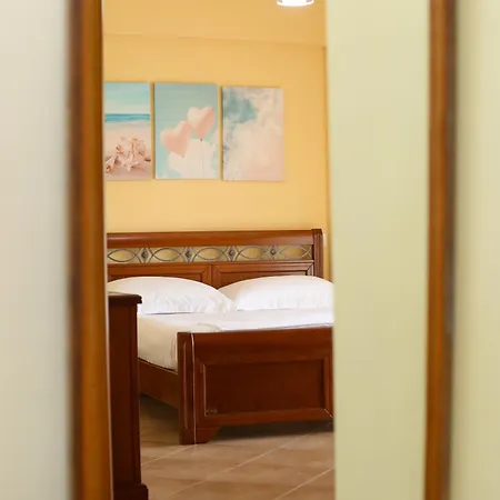 Fm 3 Apartment Vlorë
